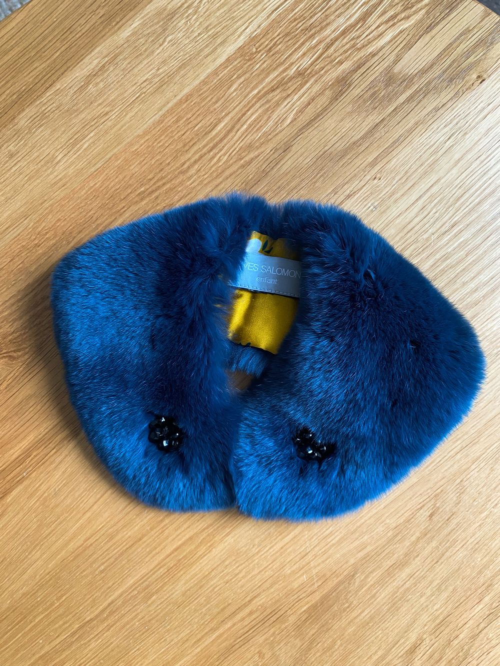 Новый меховой воротник Yves Salomon