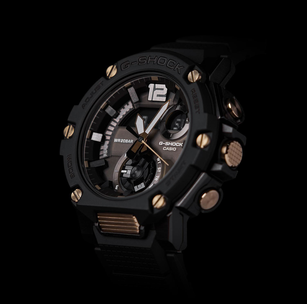 Японские наручные часы Casio G-SHOCK GST-B300B-1AER