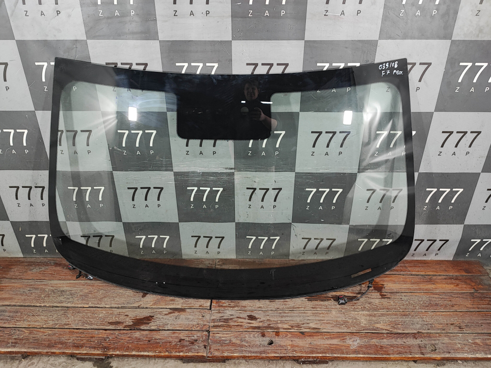 Стекло лобовое с обогревом Haval Jolion 21-нв Б/У Оригинал 5206605XST10A