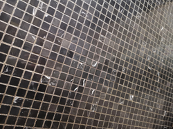 Мозаика LeeDo: Pietrine - Nero Oriente полированная 30,5x30,5х0,4 см (чип 15x15x4 мм)