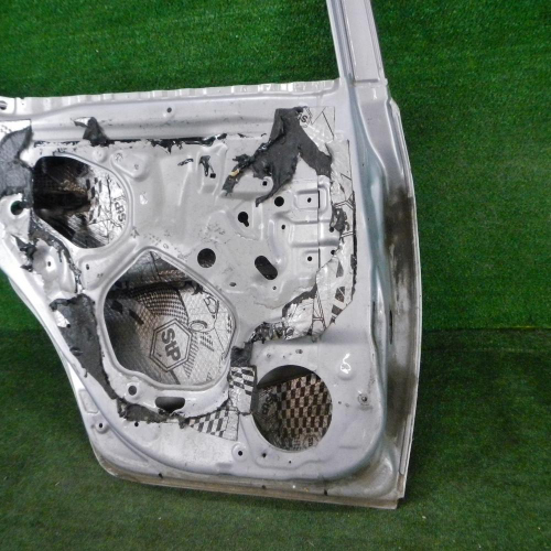 Дверь задняя левая Toyota Auris 1 (2006-2012)