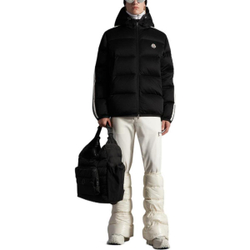 Куртки Moncler FW22 Sanbesan, H20911A00237899RX999
