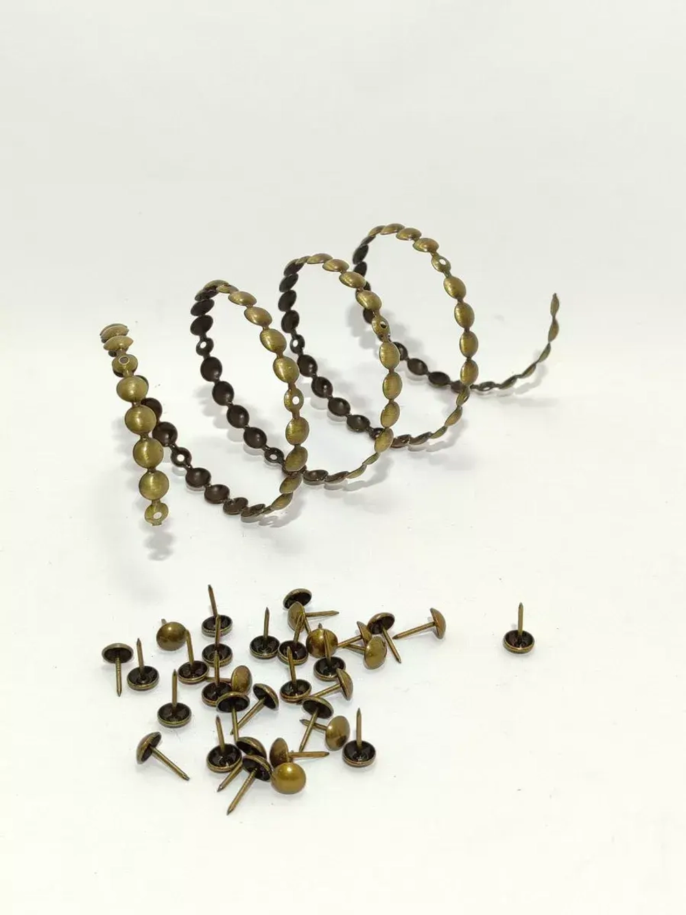 Гвоздевая лента для мебели "Античное золото" молдинги для мебели