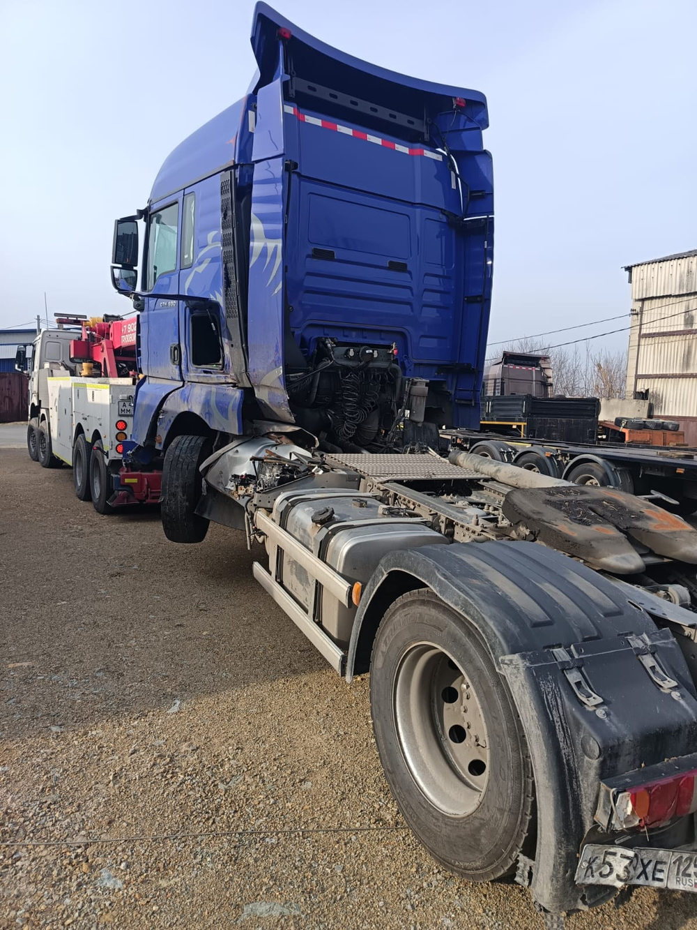 SITRAK C7H 4x2 Седельный тягач ZZ4186V391HE (Дизельный, 12,4 л, 480 л.с., AT)