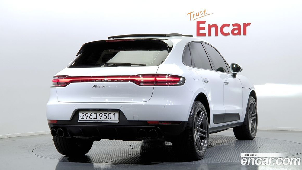 Porsche Macan 2.0 (12.2019)