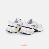  Кроссовки Nike V2K Run артикул:FD0736-102 - купить в магазине Дайс