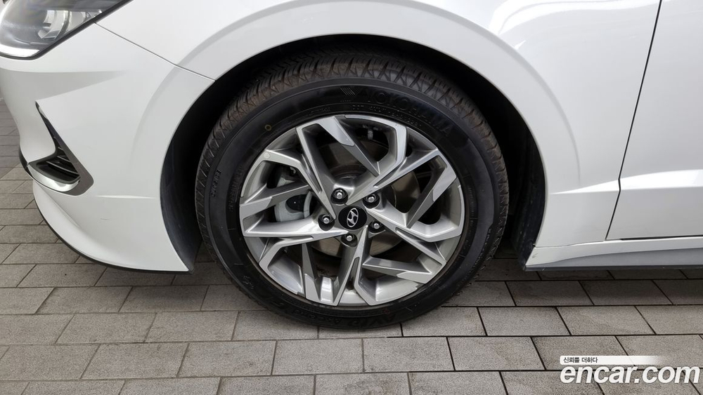 Hyundai Sonata (DN8) 2.0 (11.2020)