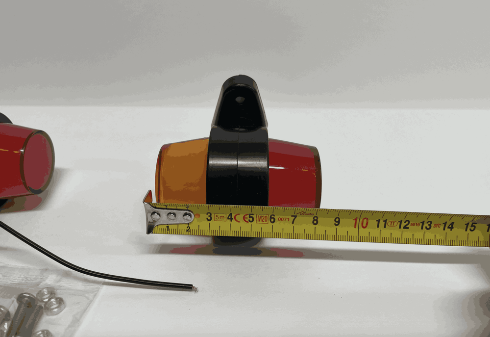 НЕТ - М09 / Указатель габаритов (рога) 12-24В (2 шт./  комплект)