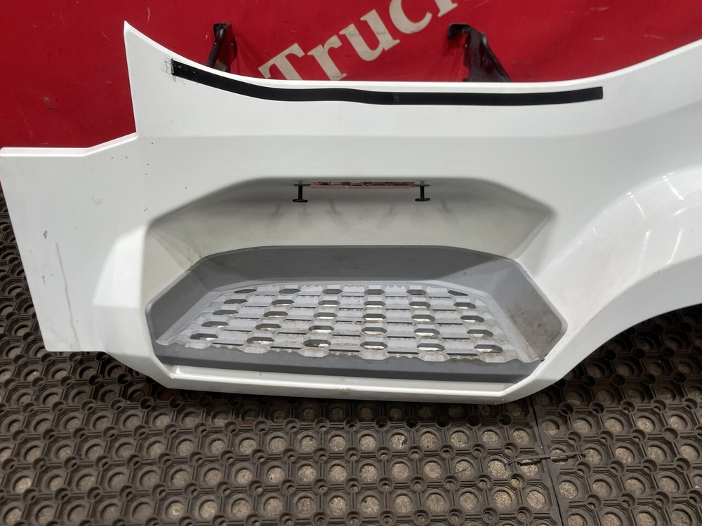 Корпус подножки левый 2023г.