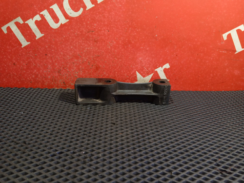 Кронштейн топливного бака 2019 г.