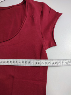 Футболка базовая бордо 42-44  размер