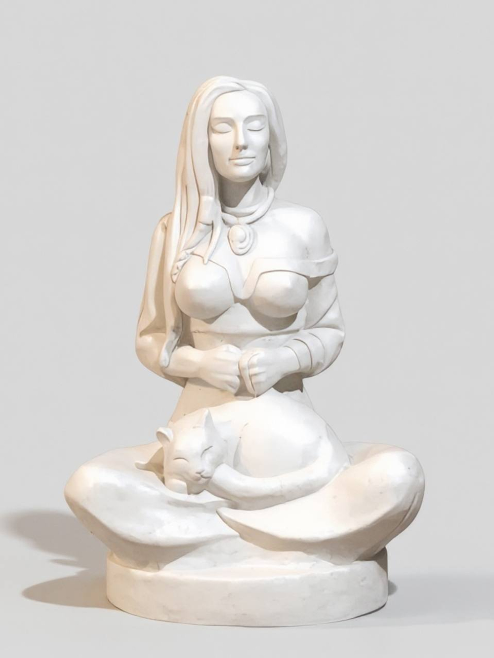 Статуэтка Девушка с кошкой