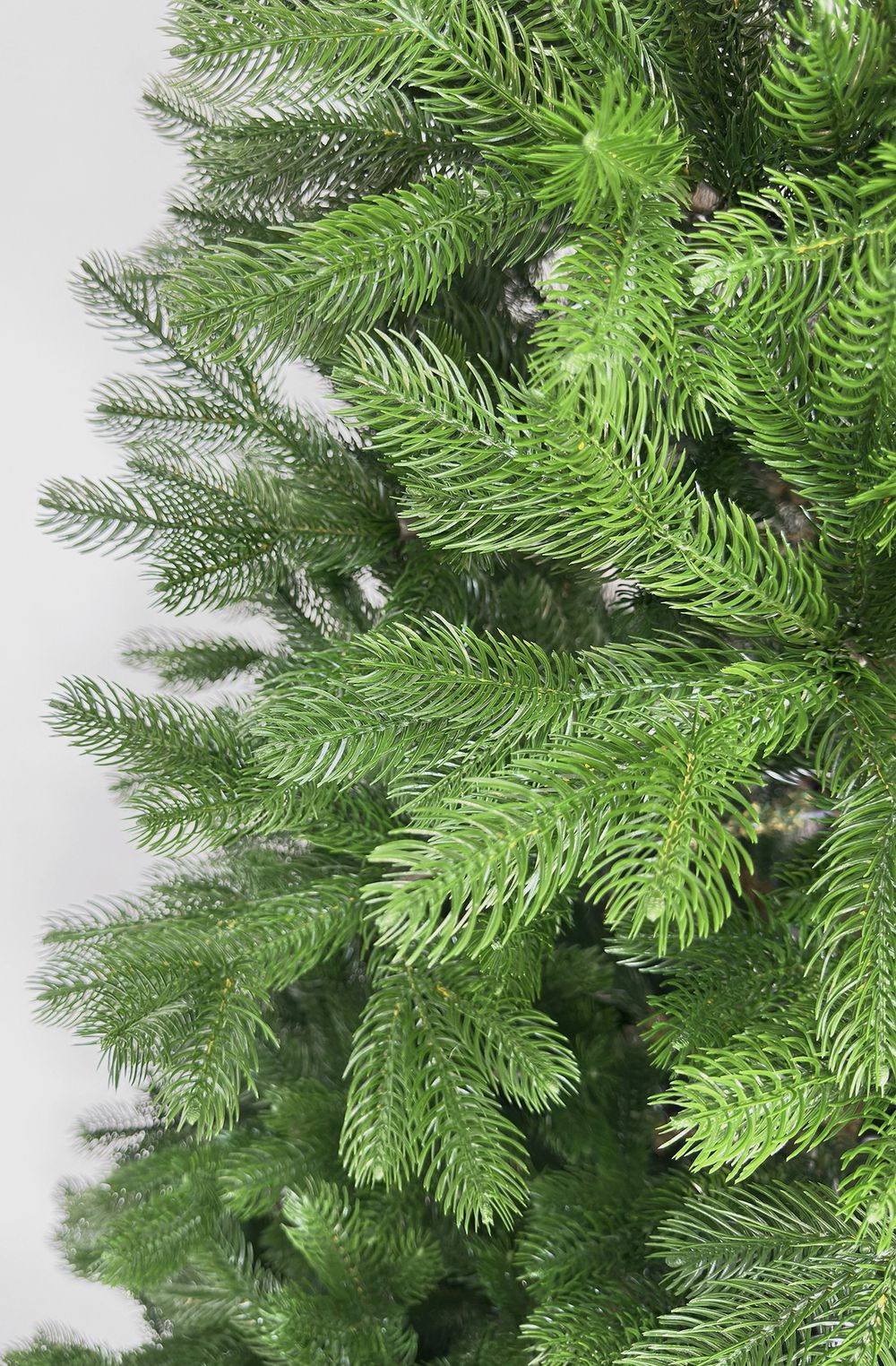 Ель искусственная «Хлоя» (Литая хвоя) 270 см / 2,7 м