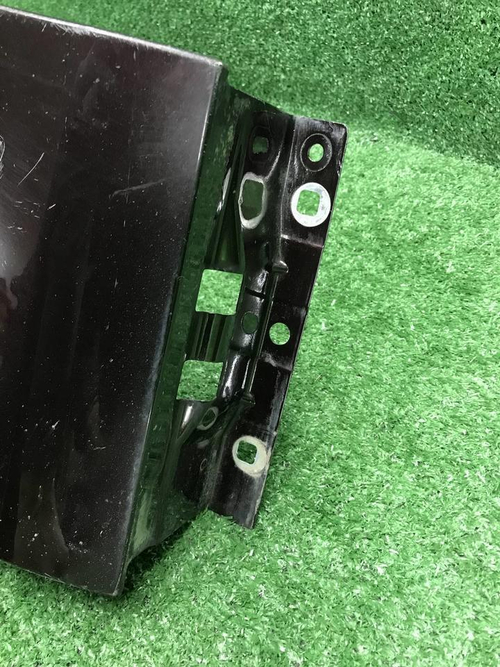 Крыло переднее правое Jaguar XF 2 (2015-2024)