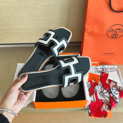 Hermes Oran Sandal