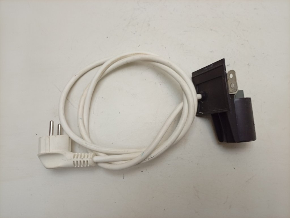 IWSE6125 кт72 Сетевой фильтр для стиральной машины Indesit 160023726.02 б/у