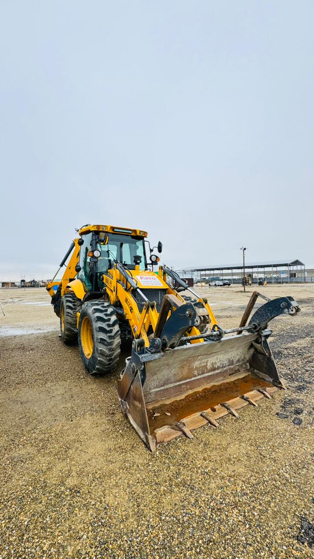 Bull 4SX Экскаватор-погрузчик 4SX-PLUS (Дизельный, 4,6 л, 116 л.с., АТ)