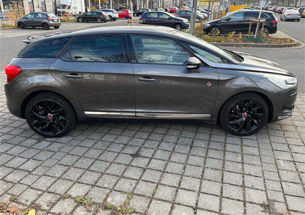Citroen DS5 Performance Line