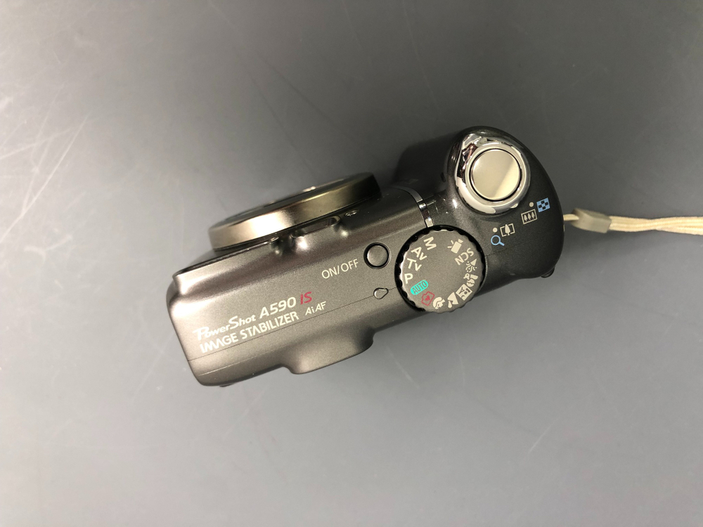 Canon PowerShot A590 IS