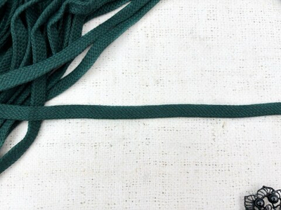 Шнур плоский х/б, ш. 10 мм, турецкое плетение, тёмно-зелёный