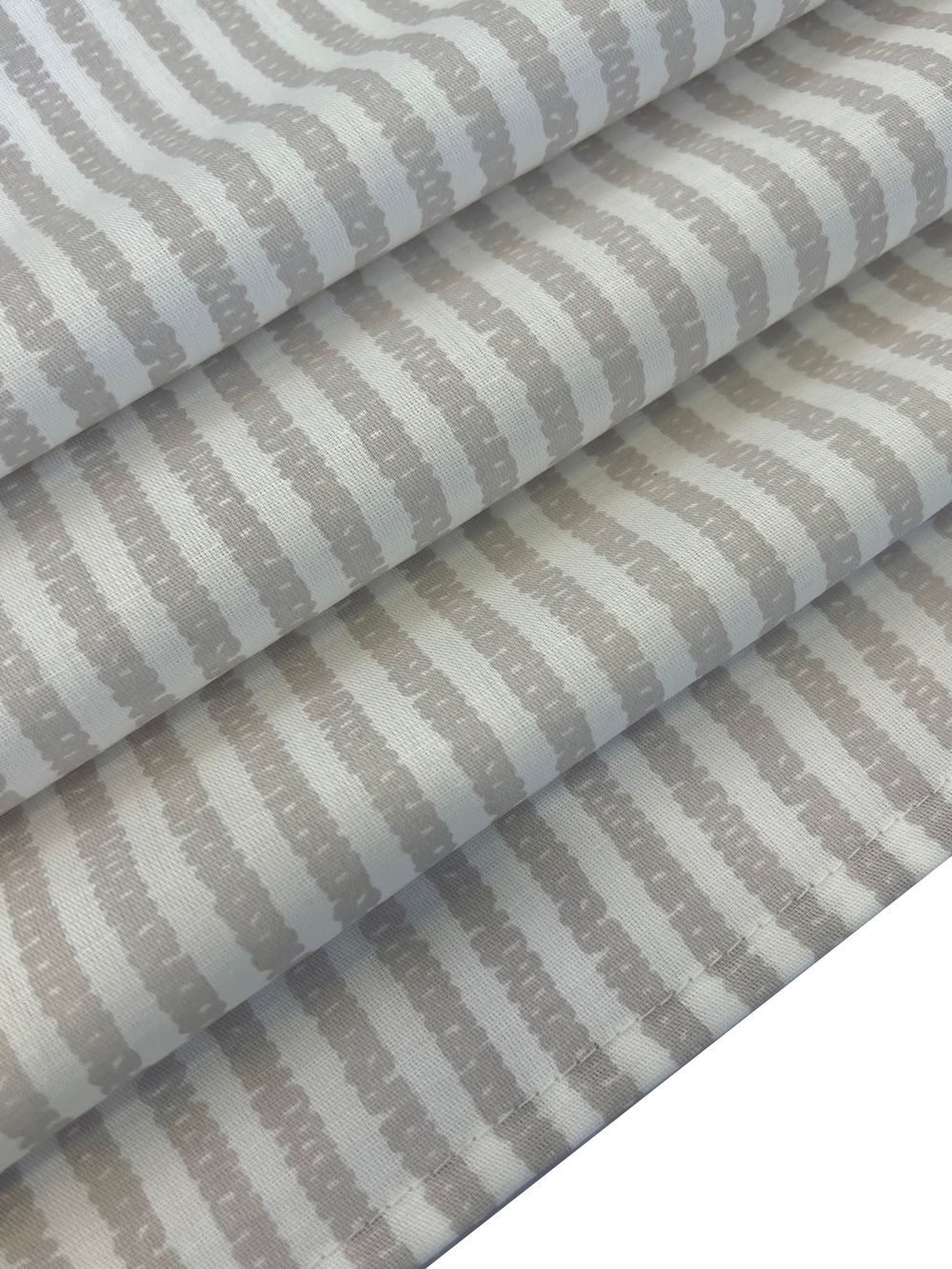 Простынь "Lester" 200х215 см Сказка сатин