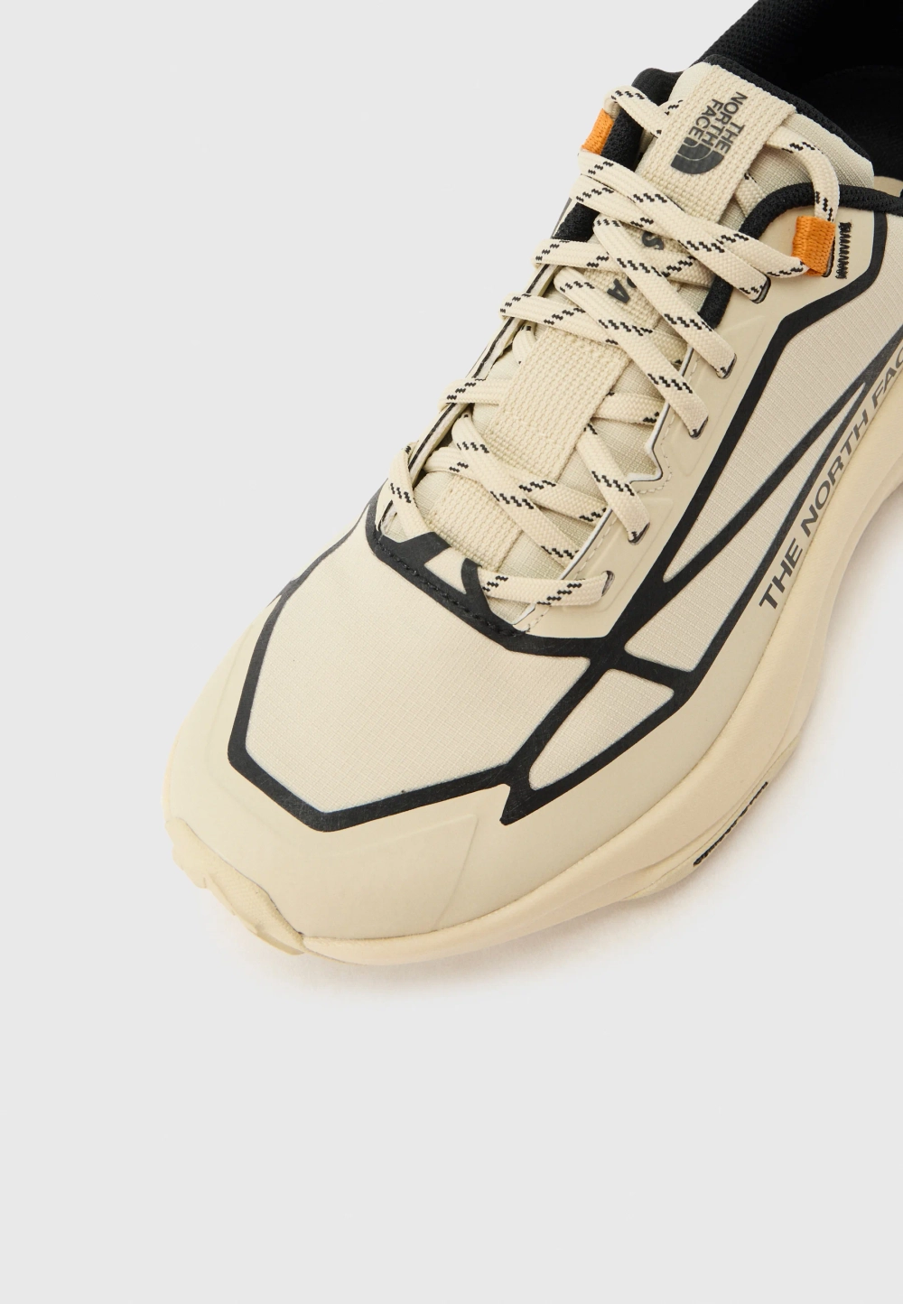 Кроссовки The North Face FASTPACK desert stone/black