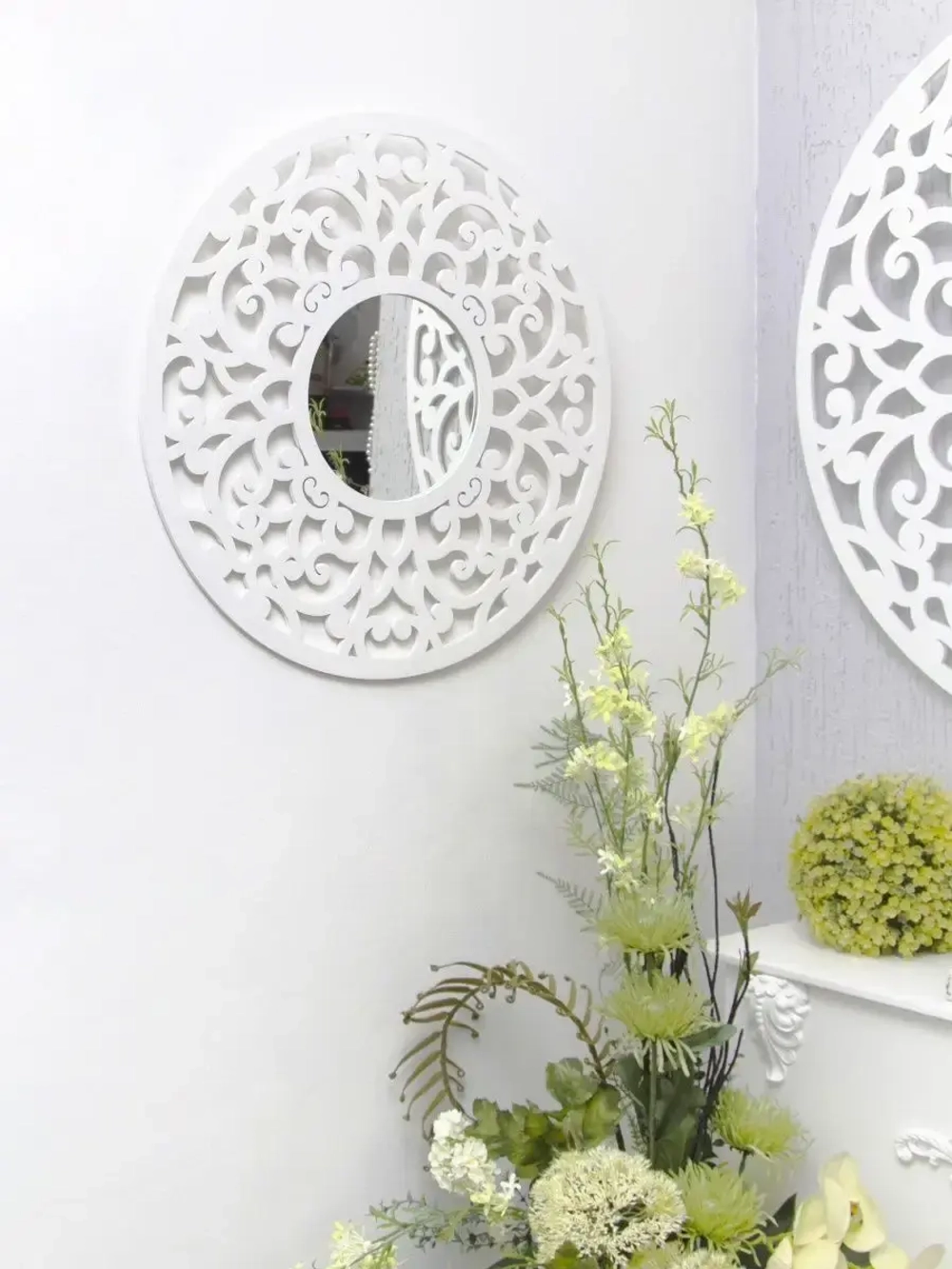 Зеркало настенное