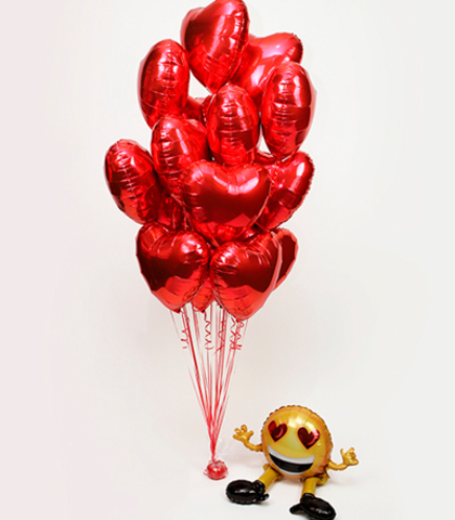 Букет из 20 сердец + смайлик