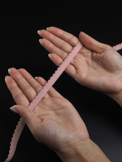 Резинка отделочная пудровая ажурная ширина 10 мм с учетом фестона