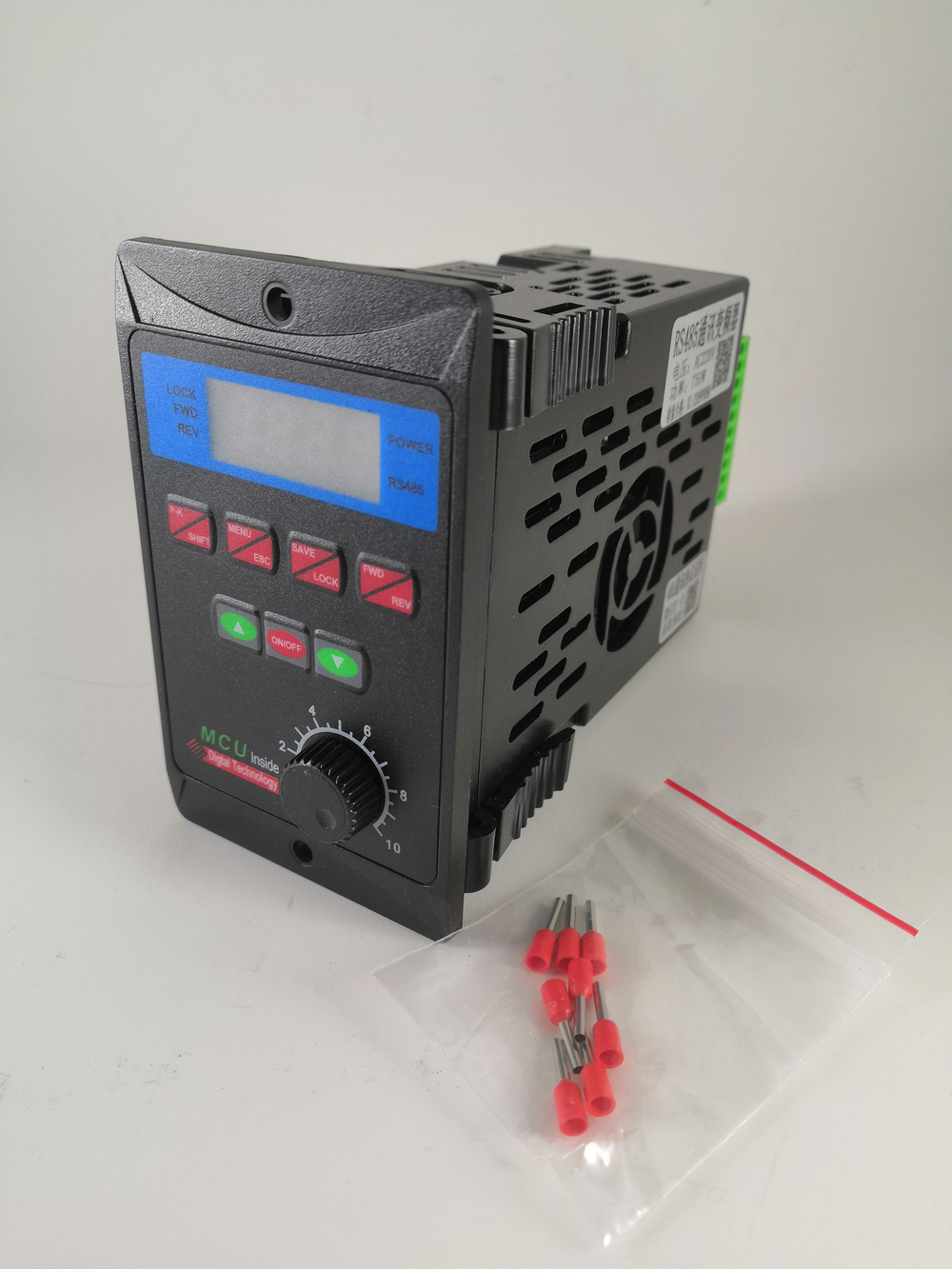 Преобразователь частоты 750 Вт