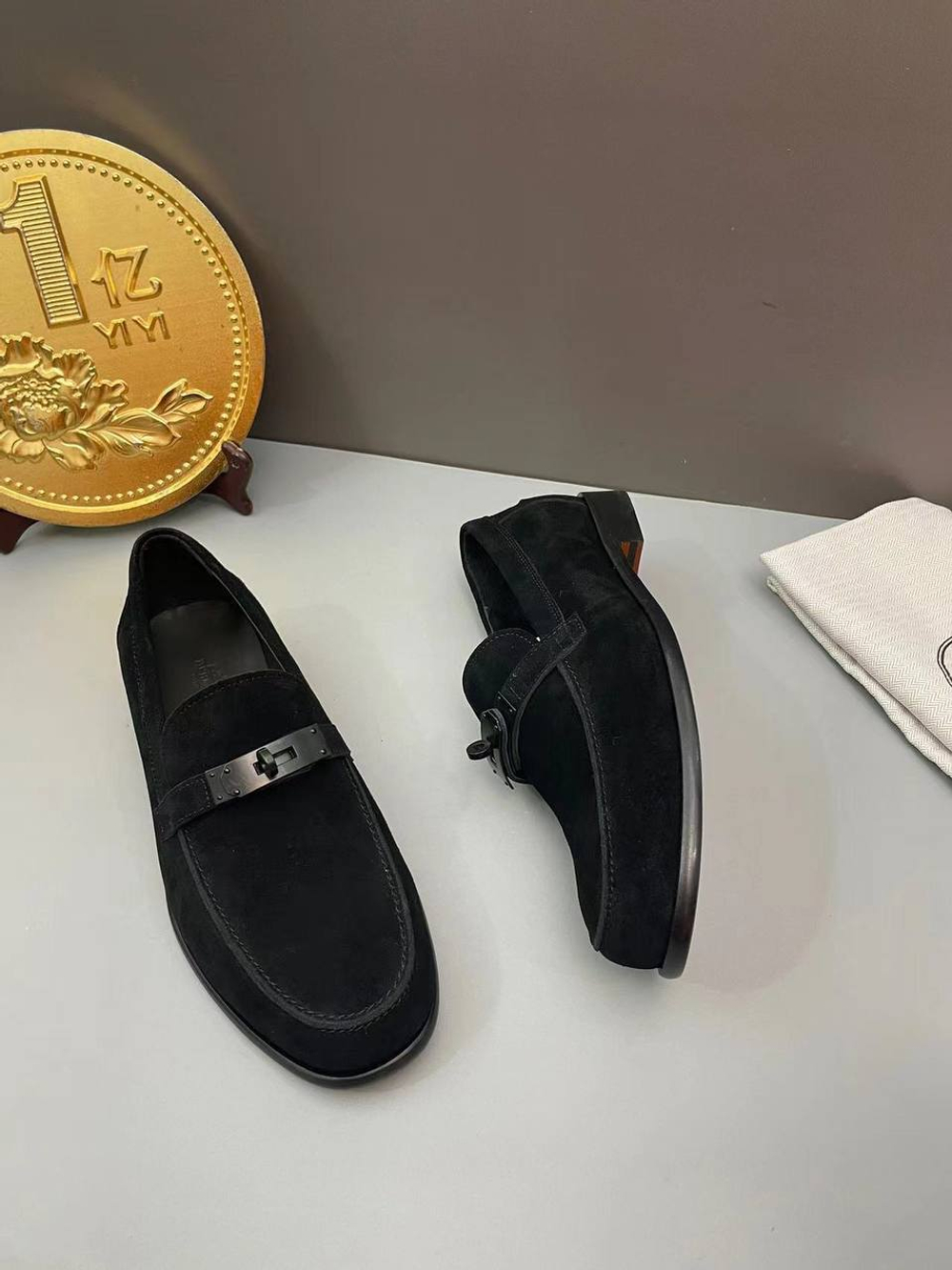 Лоферы Hermes