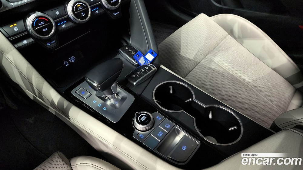 Genesis G70 2.0T AWD (08.2019)
