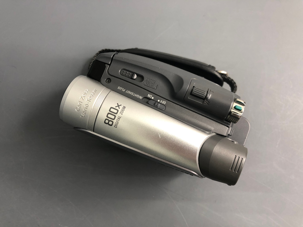 Sony DCR-HC28E