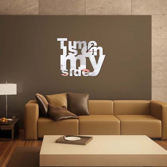 Настенные часы Время на нашей стороне