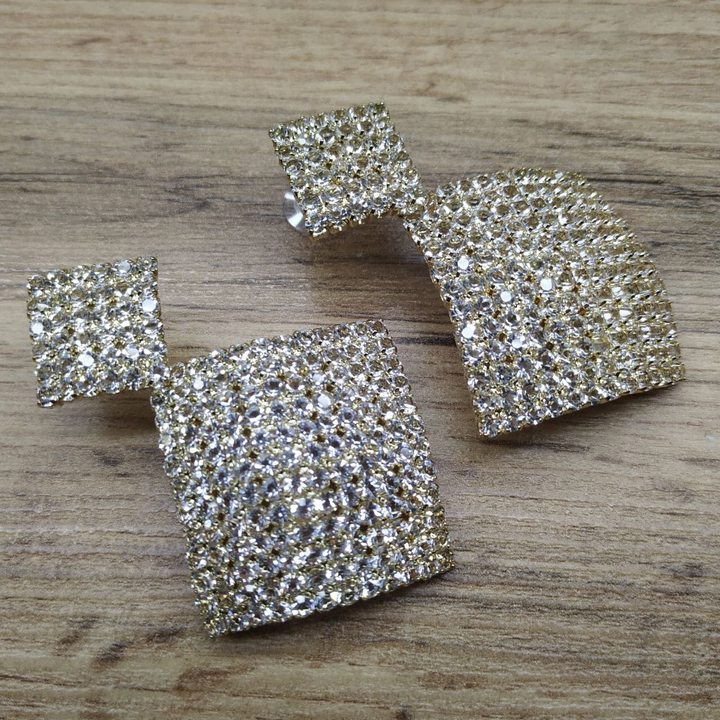 Серьги-гвоздики Royal ромб 6 х 6 подвеска ромб 12 х 12 кристаллов металл золотистый 7,5 см