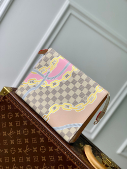 Louis Vuitton Toiletry Pouch On Chain