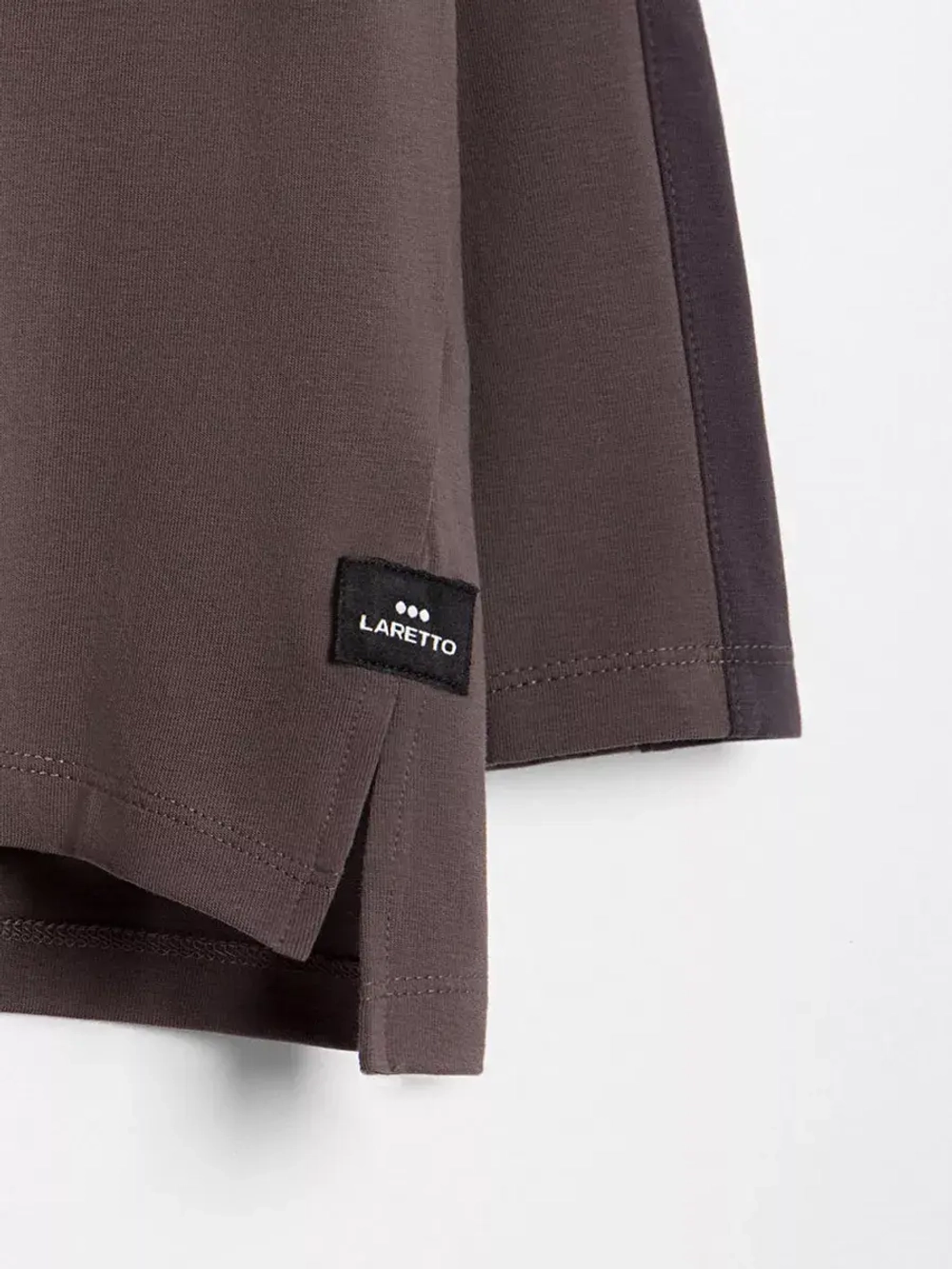 Спортивный костюм для девочки на весну с леггинсами