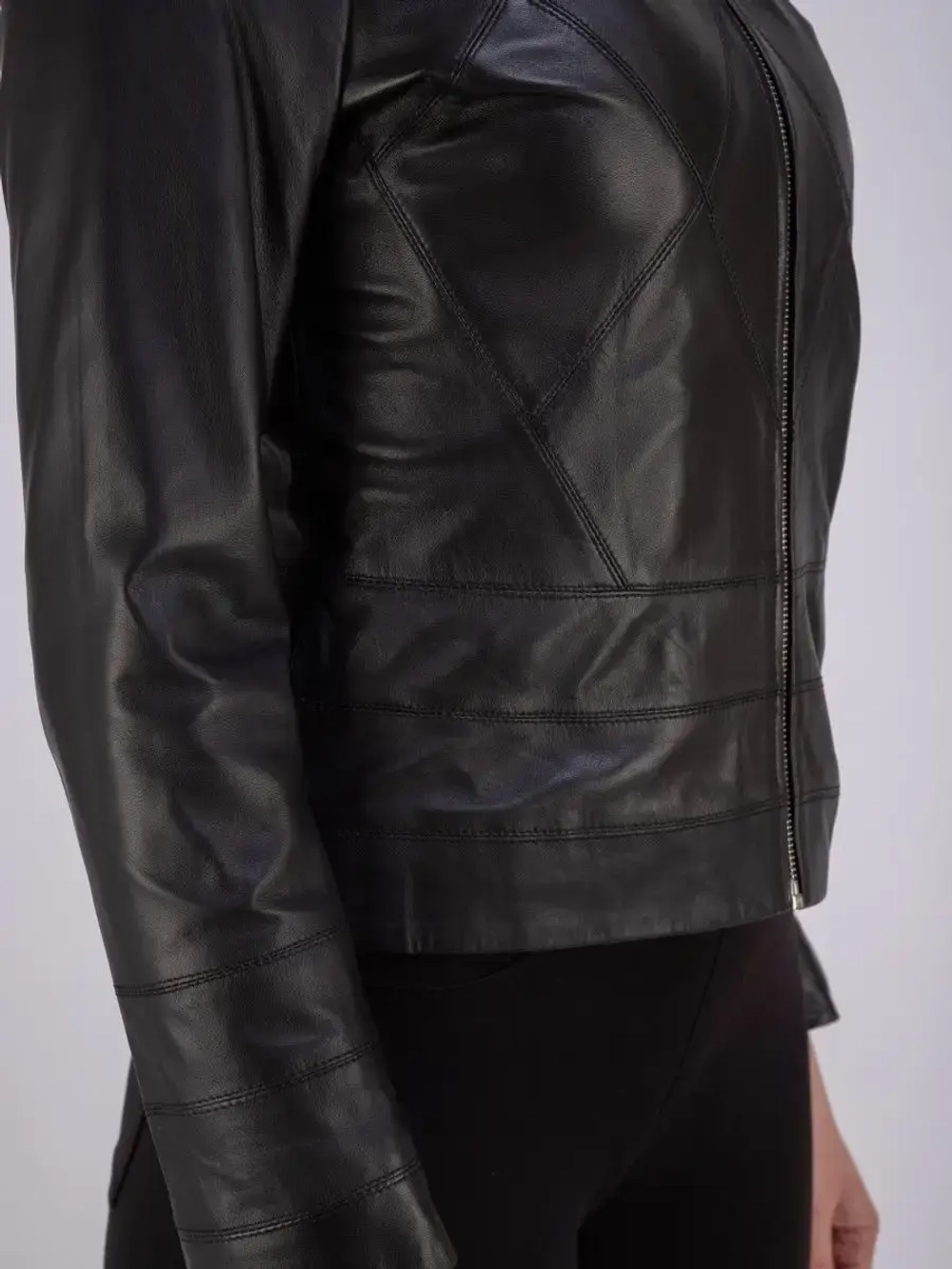 Куртка женская из натуральной кожи Турция