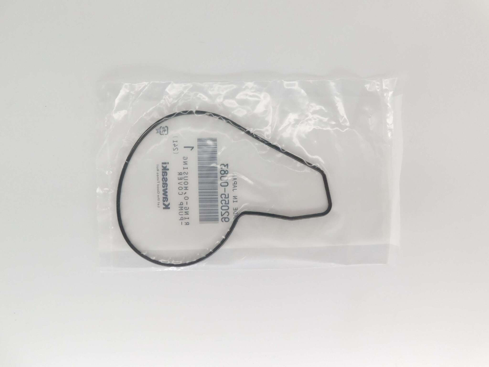 прокладка помпы Kawasaki ER-4N ER400 ER650 EX400 EX650 Versys 650 92055-0083