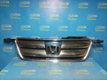 Решетка радиатора Honda CRV 2004-2006