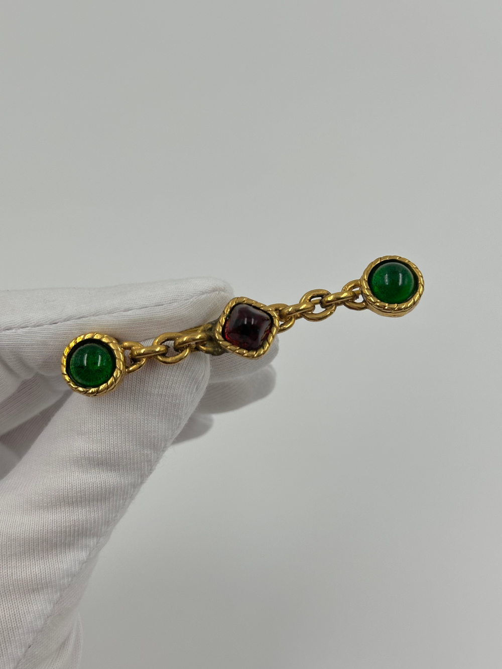 Брошь Chanel с вставкми Gripoix