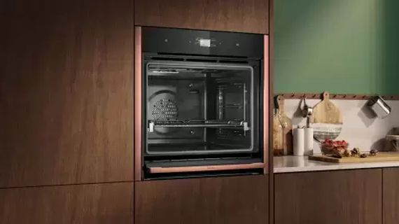 Духовой шкаф Neff B69CS7MY0