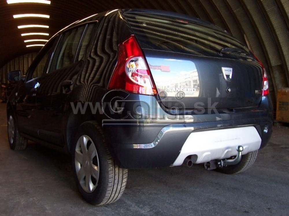 Фаркоп оцинкованный Galia D040A для Renault Sandero 2009-2014, Sandero Stepway 2010-2014(паспорт и сертификат в комплекте)(без электрики)