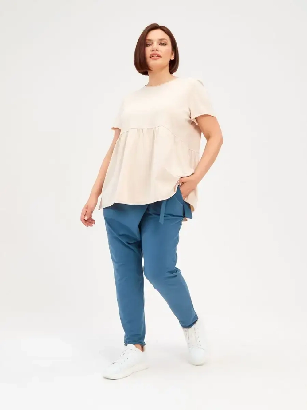 Футболка с баской оверсайз