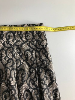 Юбка ажурная прямого кроя, маркировка 36, визуально на 42 размер