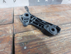 Кронштейн переднего бампера левый Mazda 6 (GJ) 12-нв Б/У Оригинал GHP9500U1