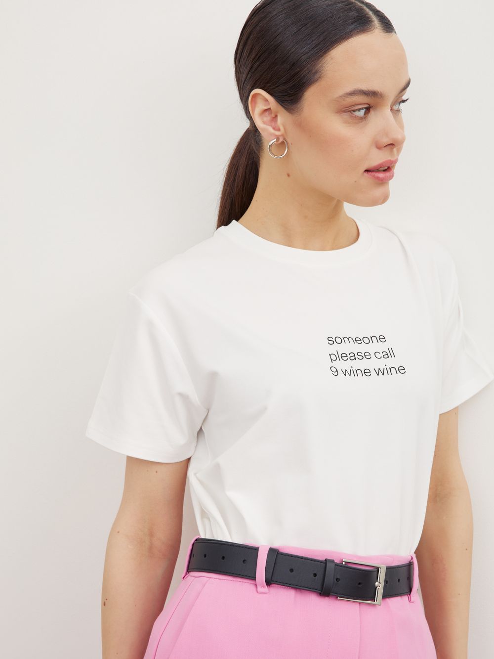 ФУТБОЛКА «9 WINE WINE»