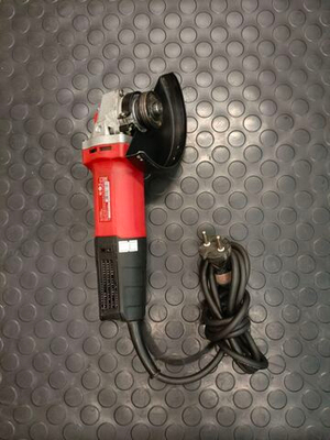 Болгарка (УШМ) Wortex AG 1211-2 (1100Вт, регул. обор, б/у, обслужена, гарантия 1 месяц со дня продажи)