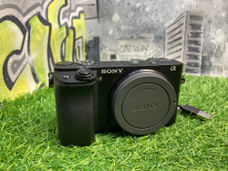 Sony A6300 (4.296 кадров)