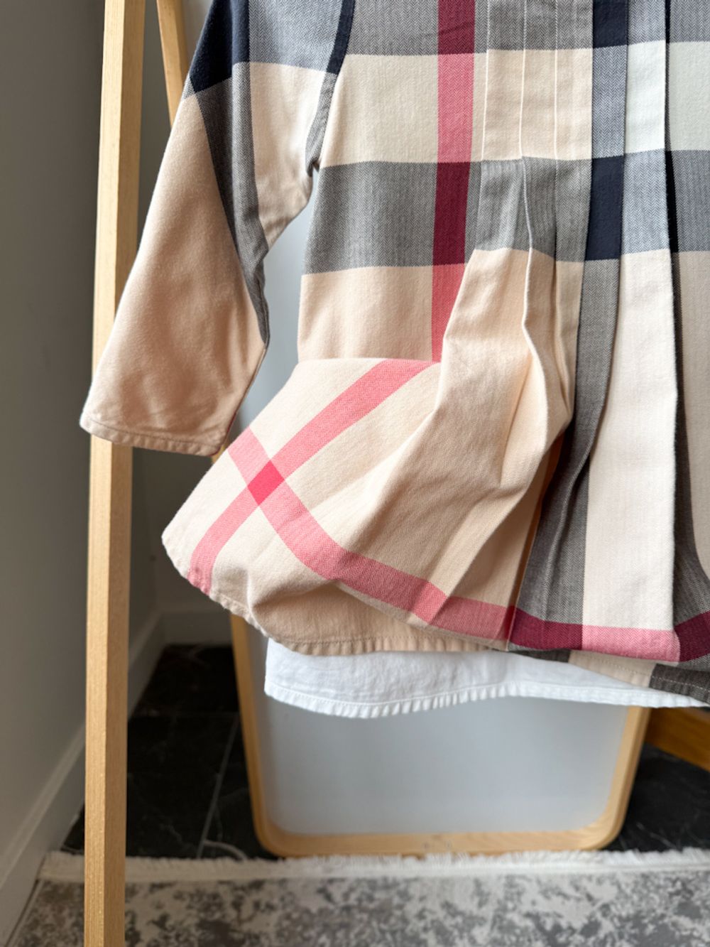 Платье Burberry, 92